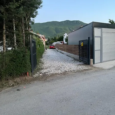 Rivers Fisherman Camp Motorhome &campervan * Üsküp
