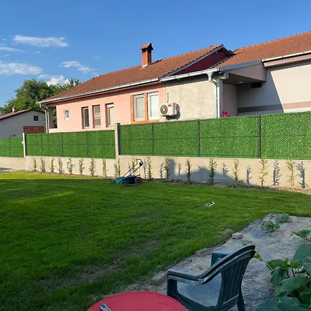 Rivers Fisherman Camp Motorhome &campervan Campsite *